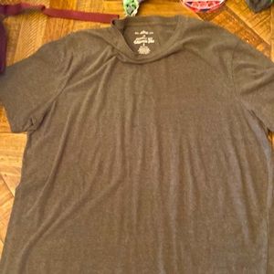 XL short sleeve shirt. Urban pipeline